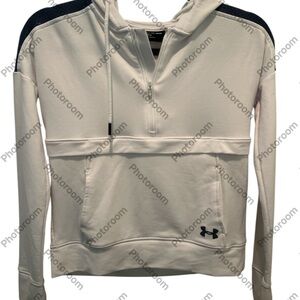 Under Armor Boys White hoodie jacket XS Mint